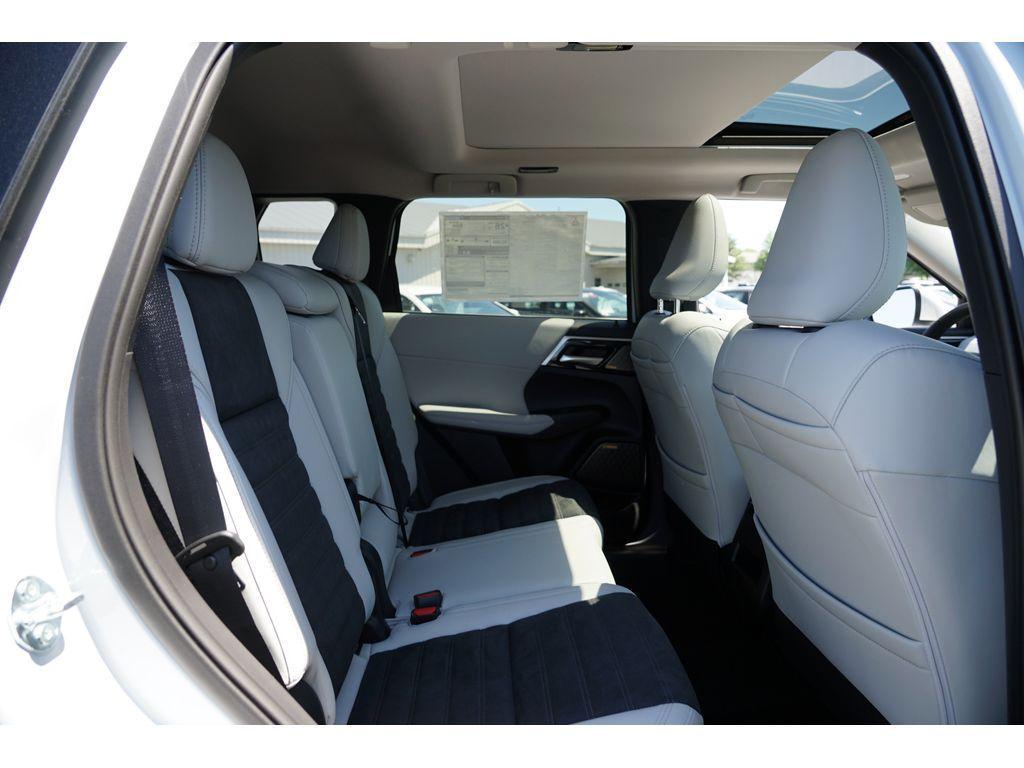 new 2025 Mitsubishi Outlander car, priced at $36,780