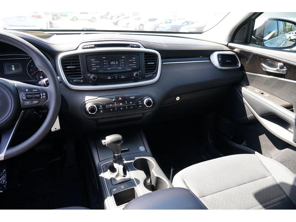 used 2017 Kia Sorento car, priced at $15,999