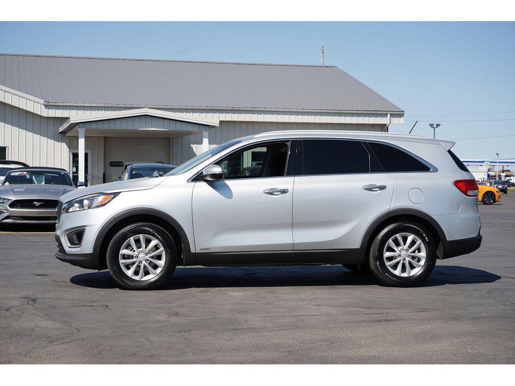 used 2017 Kia Sorento car, priced at $15,999