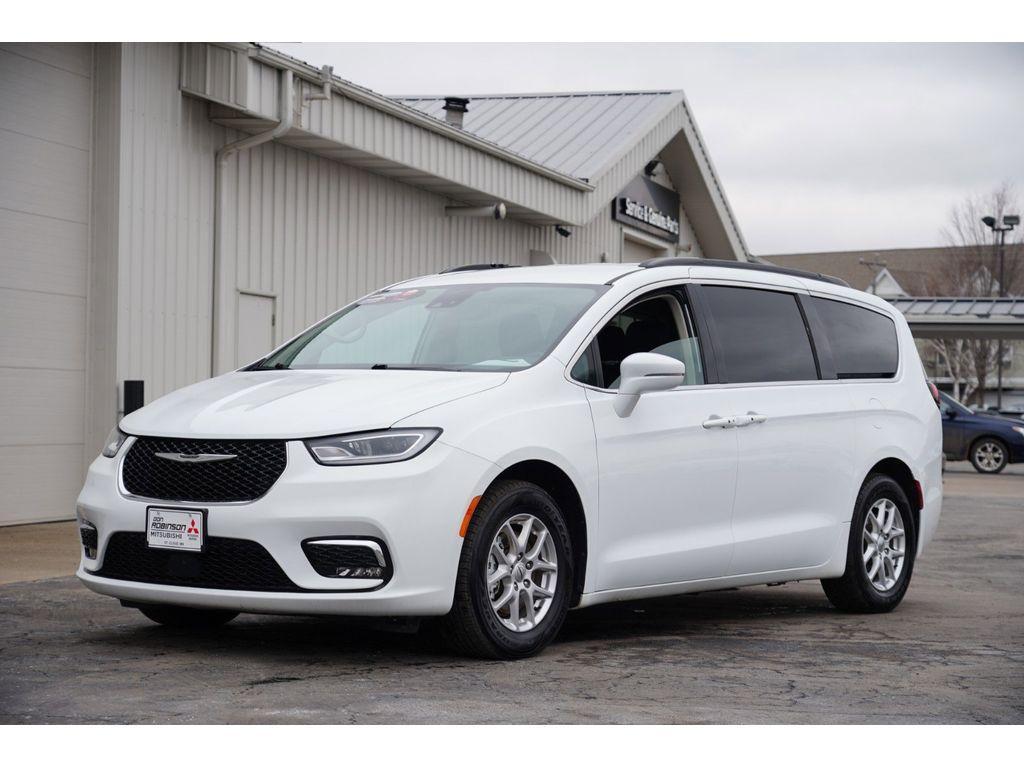 used 2022 Chrysler Pacifica car, priced at $23,999