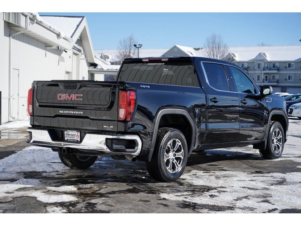 used 2022 GMC Sierra 1500 car, priced at $34,999