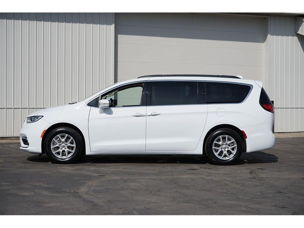 used 2022 Chrysler Pacifica car, priced at $19,999