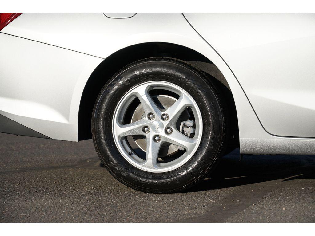 used 2017 Chevrolet Malibu car, priced at $13,999