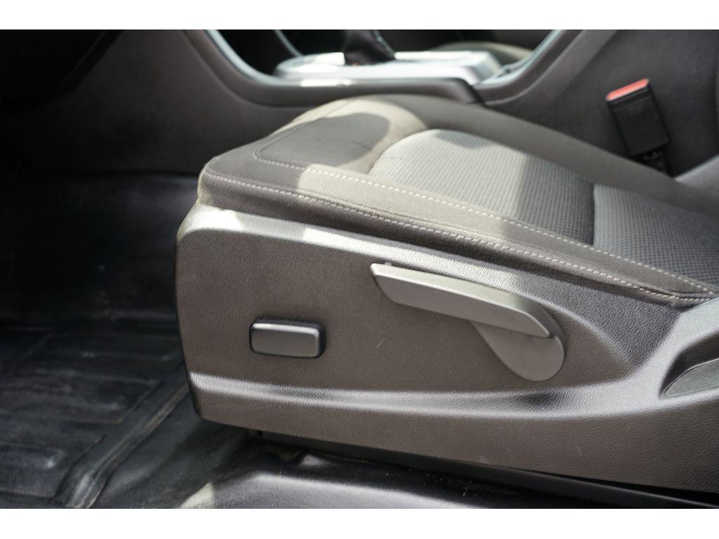 used 2022 Chevrolet Colorado car, priced at $23,999