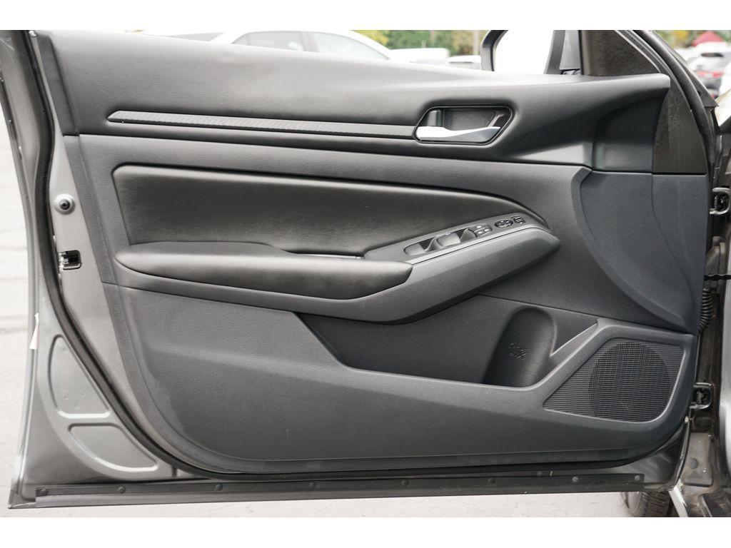 used 2022 Nissan Altima car, priced at $17,999