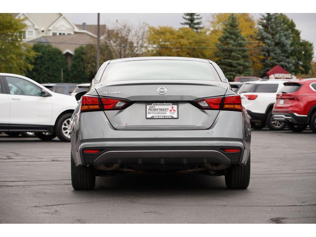 used 2022 Nissan Altima car, priced at $17,999