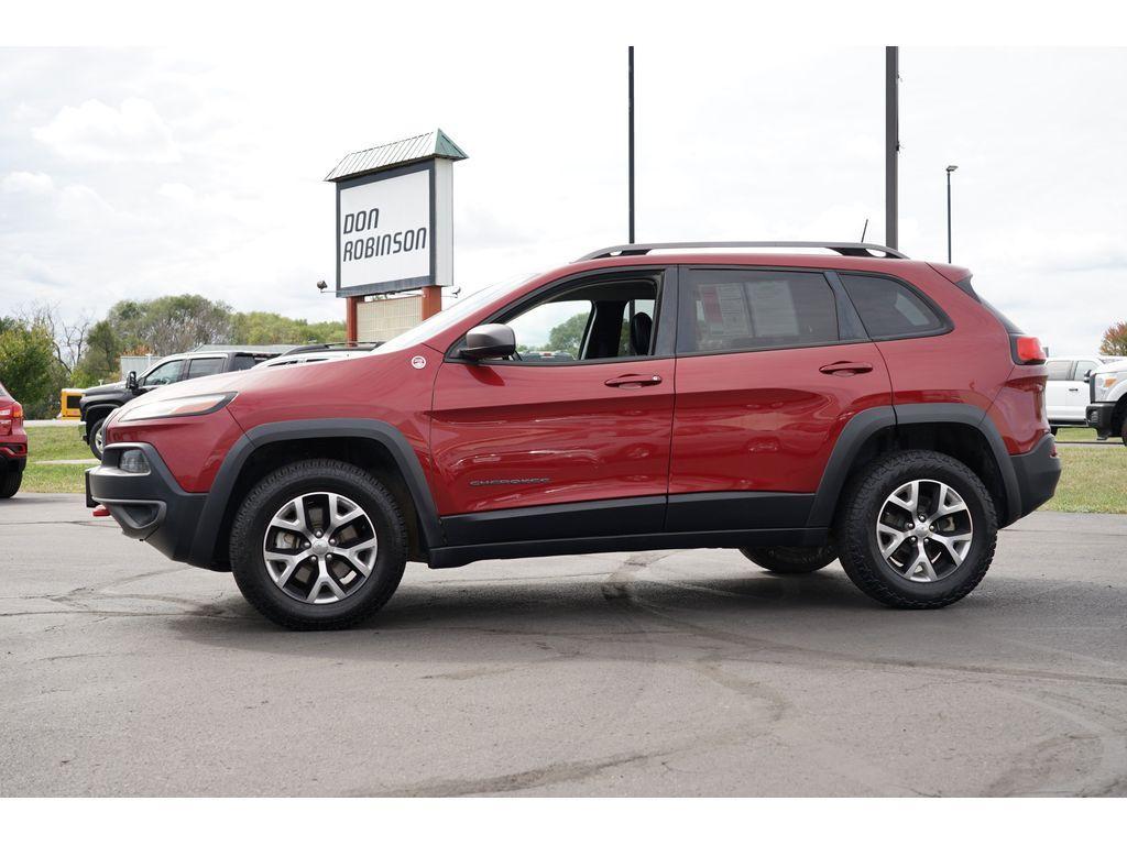 used 2016 Jeep Cherokee car, priced at $16,999