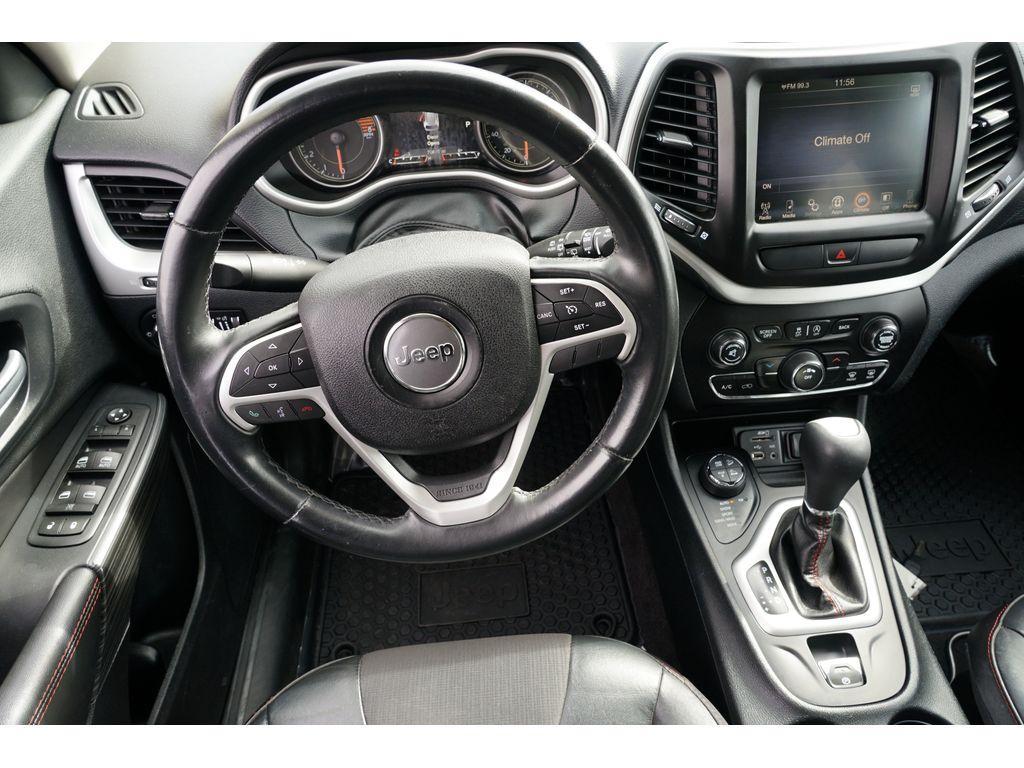 used 2016 Jeep Cherokee car, priced at $16,999