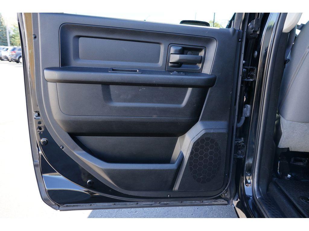 used 2019 Ram 1500 Classic car, priced at $20,999