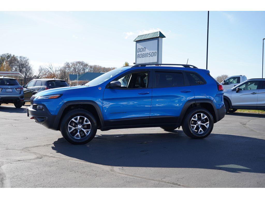 used 2018 Jeep Cherokee car, priced at $14,499