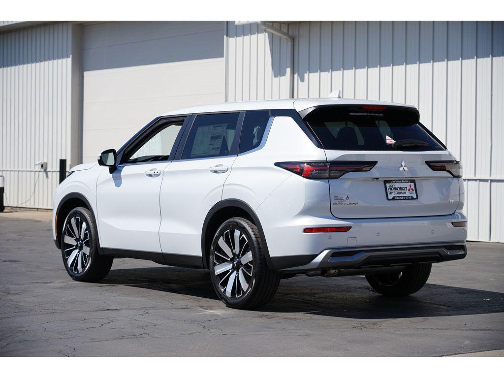 new 2025 Mitsubishi Outlander car, priced at $36,978