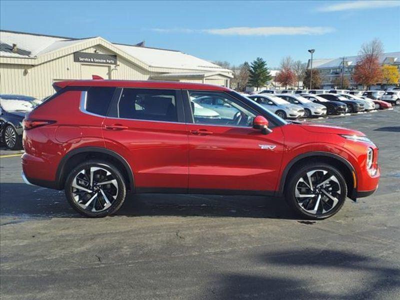 new 2025 Mitsubishi Outlander PHEV car, priced at $45,054