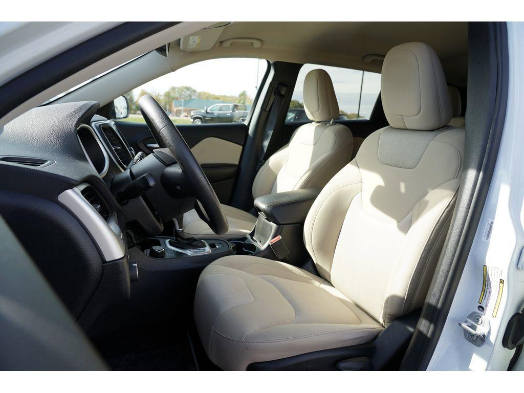 used 2017 Jeep Cherokee car, priced at $14,999