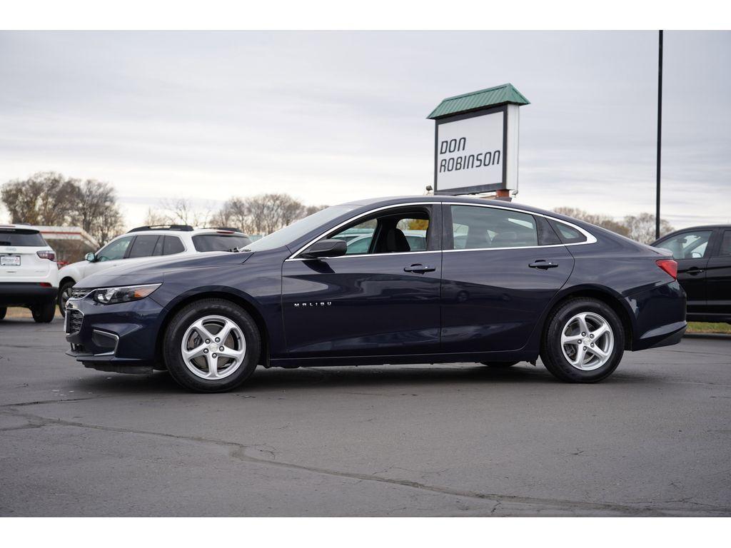 used 2017 Chevrolet Malibu car, priced at $14,999