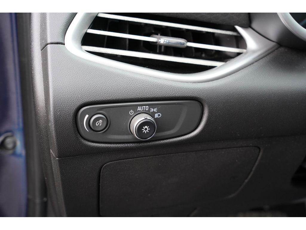 used 2017 Chevrolet Malibu car, priced at $14,999