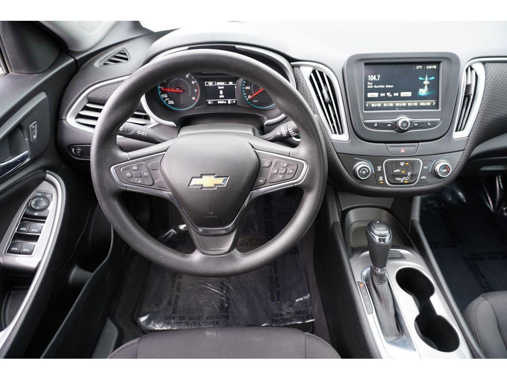 used 2017 Chevrolet Malibu car, priced at $14,999