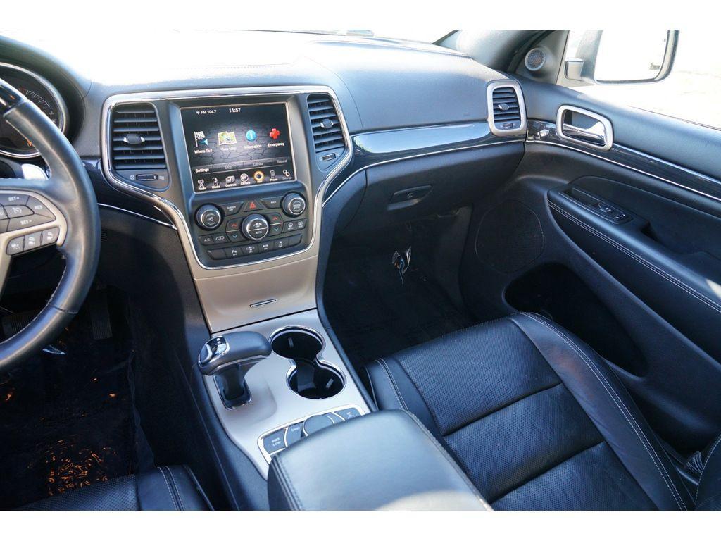 used 2015 Jeep Grand Cherokee car, priced at $20,999