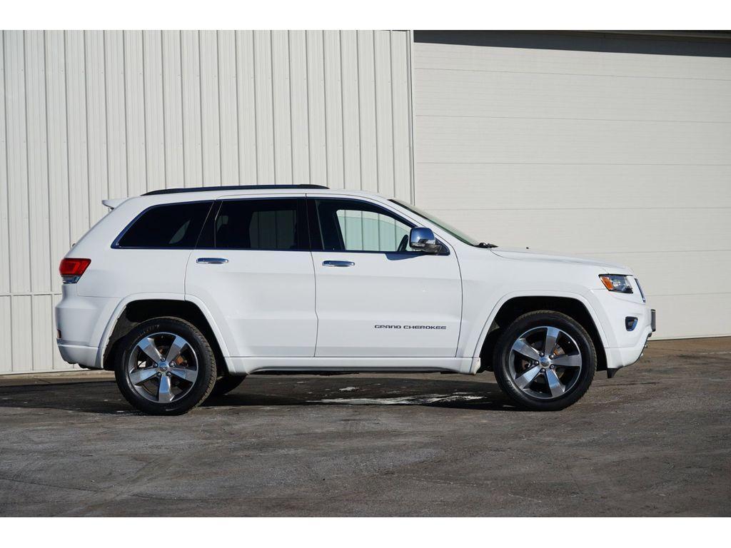 used 2015 Jeep Grand Cherokee car, priced at $20,999