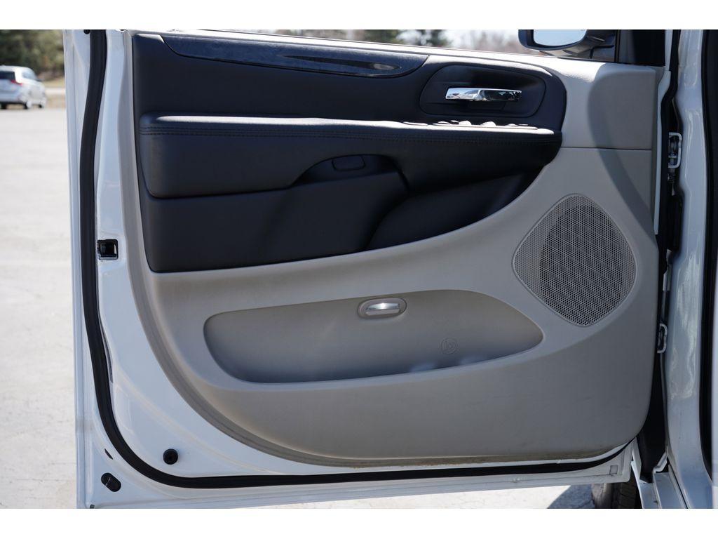 used 2018 Dodge Grand Caravan car, priced at $14,999