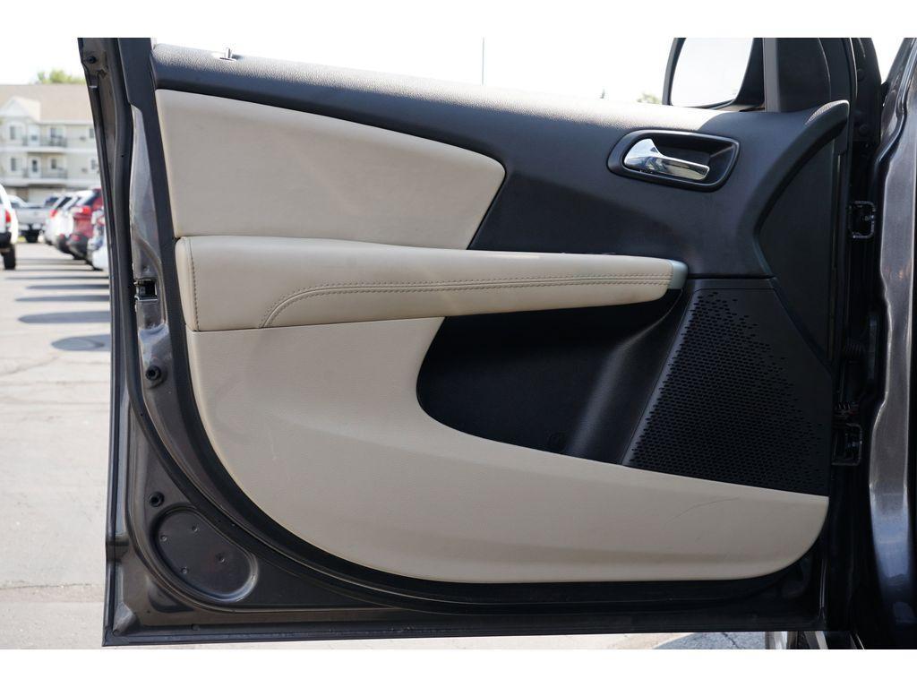 used 2018 Dodge Journey car, priced at $10,999