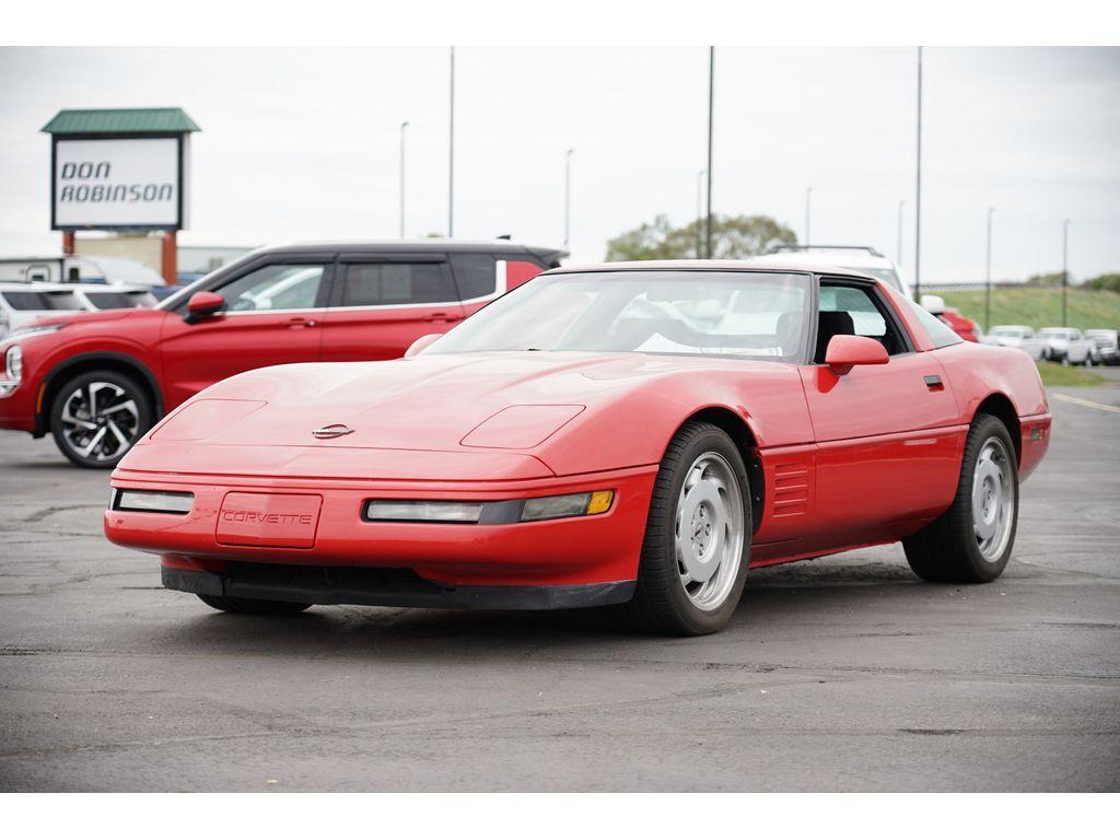 used 1992 Chevrolet Corvette car, priced at $13,999