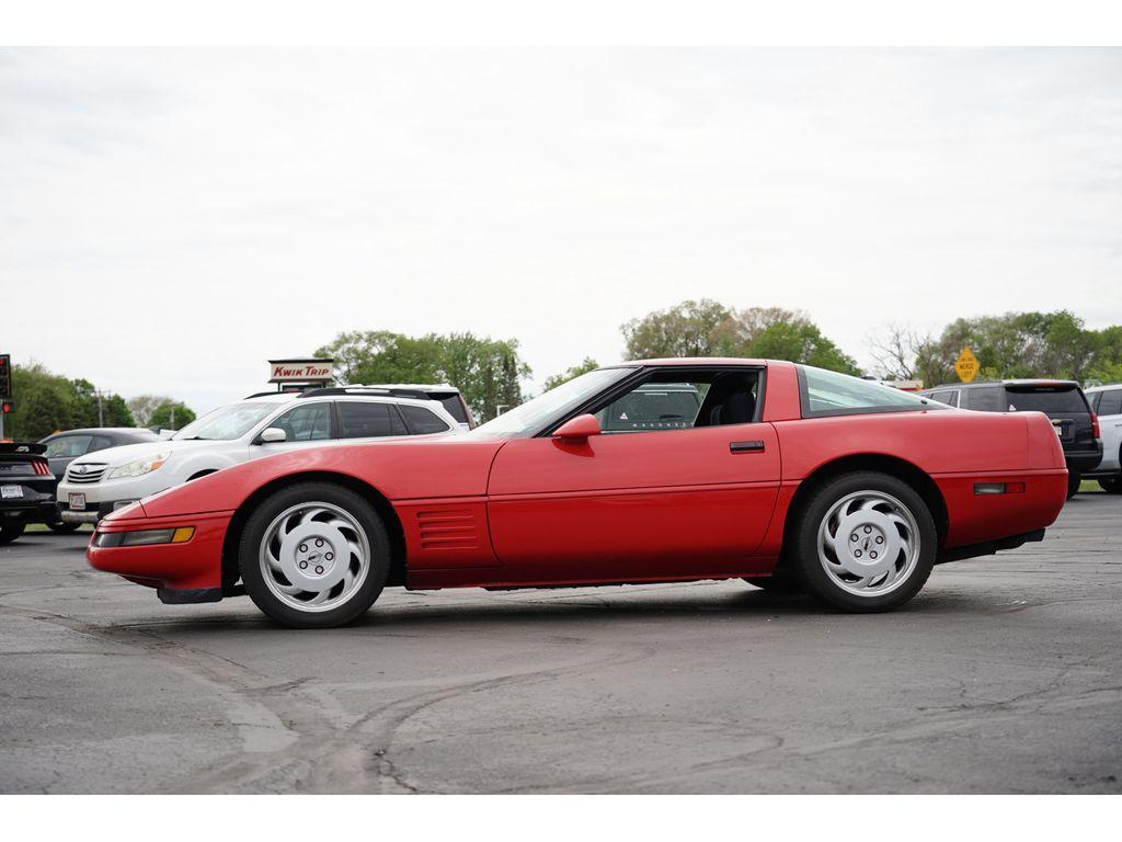 used 1992 Chevrolet Corvette car, priced at $13,999