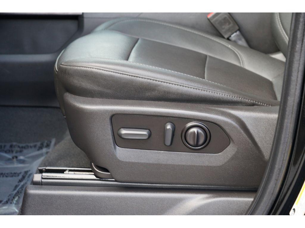 used 2022 Chevrolet Silverado 2500 car, priced at $59,999