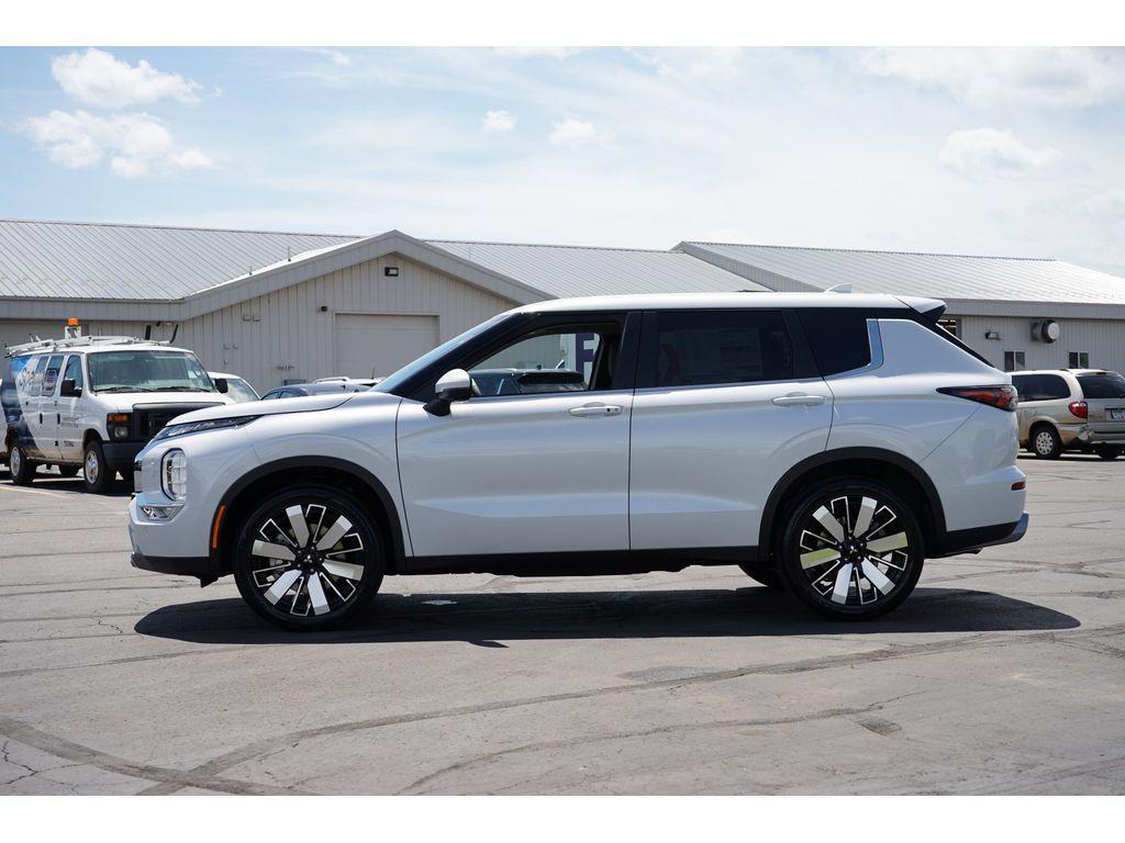 new 2025 Mitsubishi Outlander car, priced at $35,669