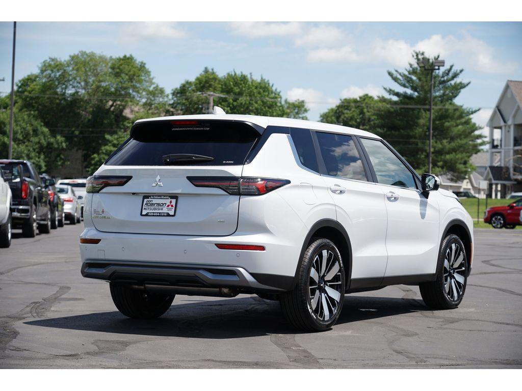 new 2025 Mitsubishi Outlander car, priced at $35,669