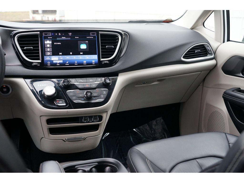 used 2023 Chrysler Pacifica car, priced at $26,999