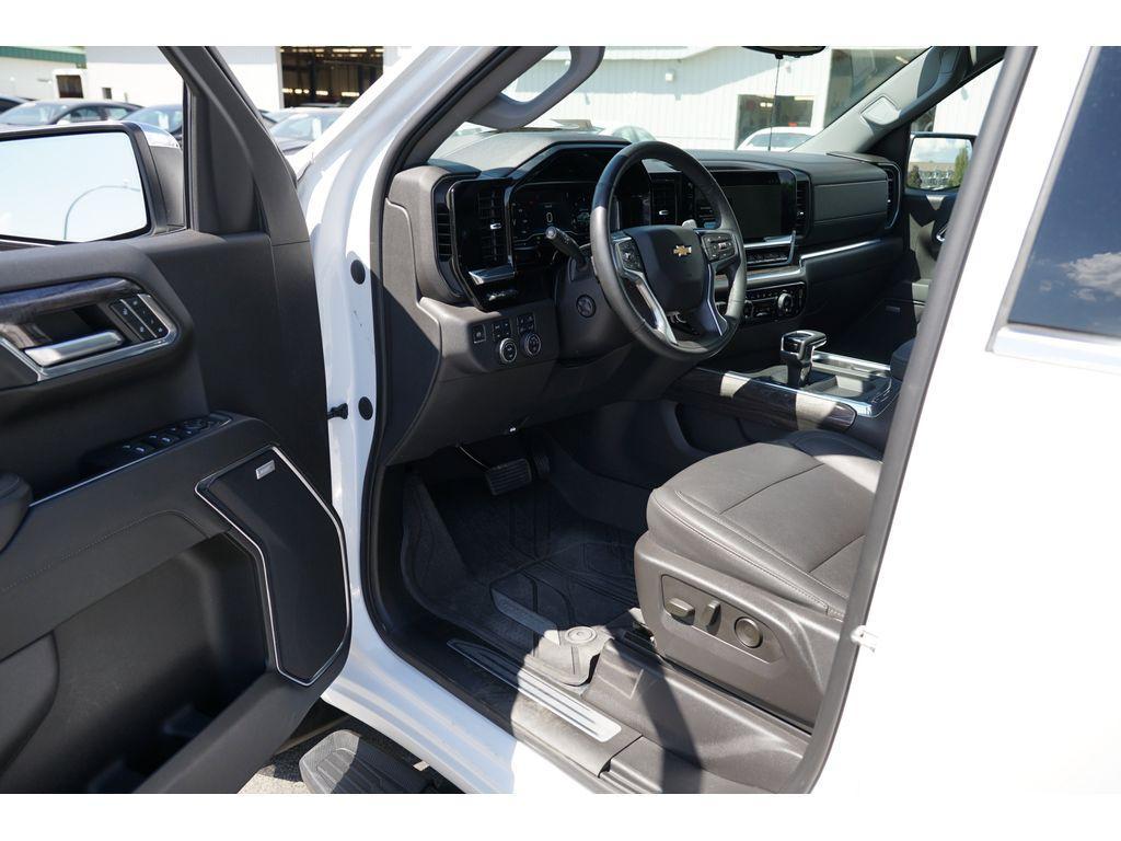 used 2023 Chevrolet Silverado 1500 car, priced at $48,999