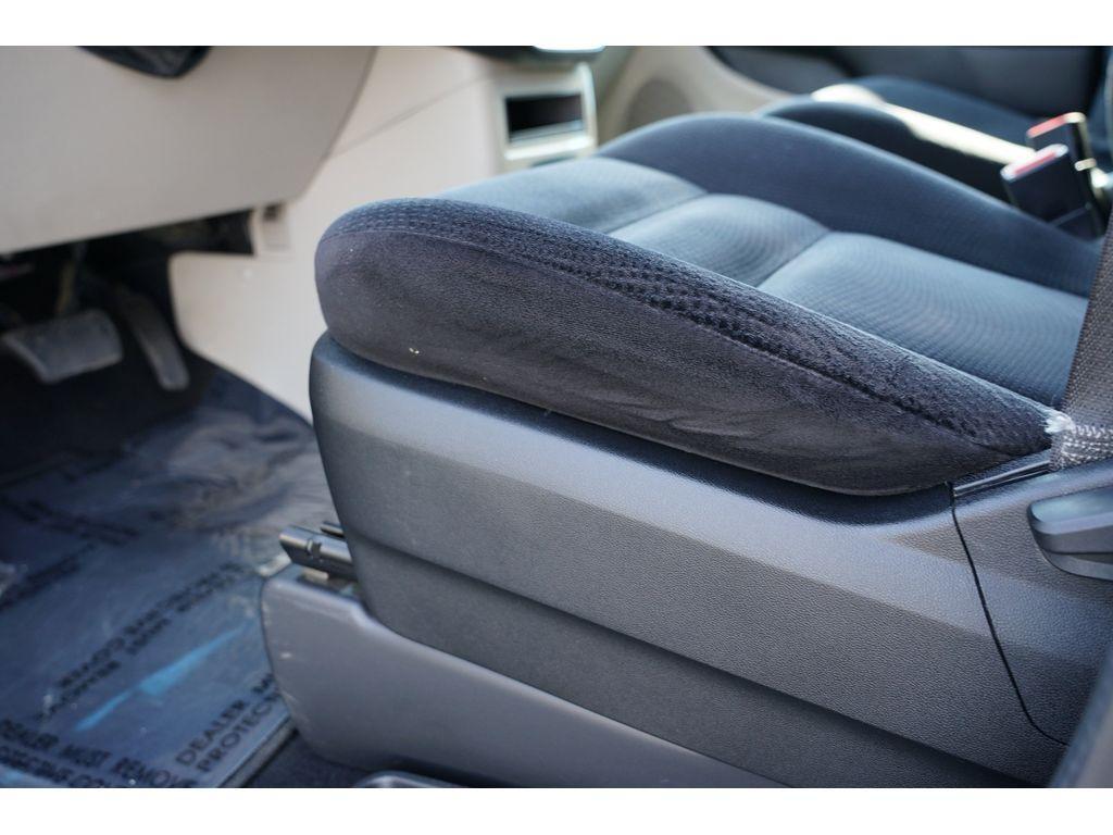 used 2014 Dodge Grand Caravan car, priced at $14,999