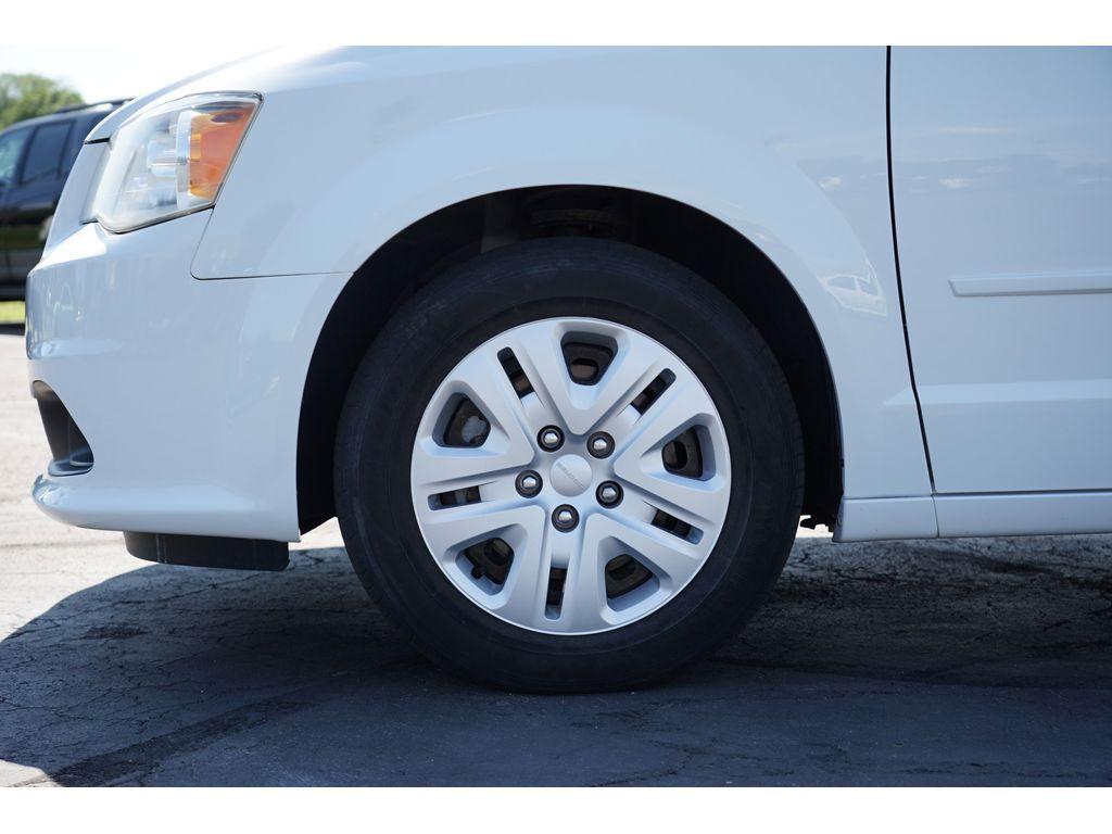 used 2014 Dodge Grand Caravan car, priced at $14,999