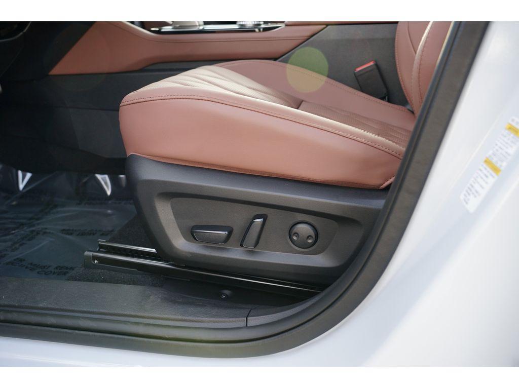 new 2025 Mitsubishi Outlander car, priced at $41,127