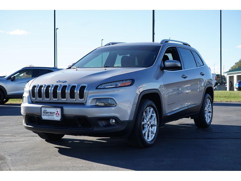 used 2017 Jeep Cherokee car, priced at $12,999