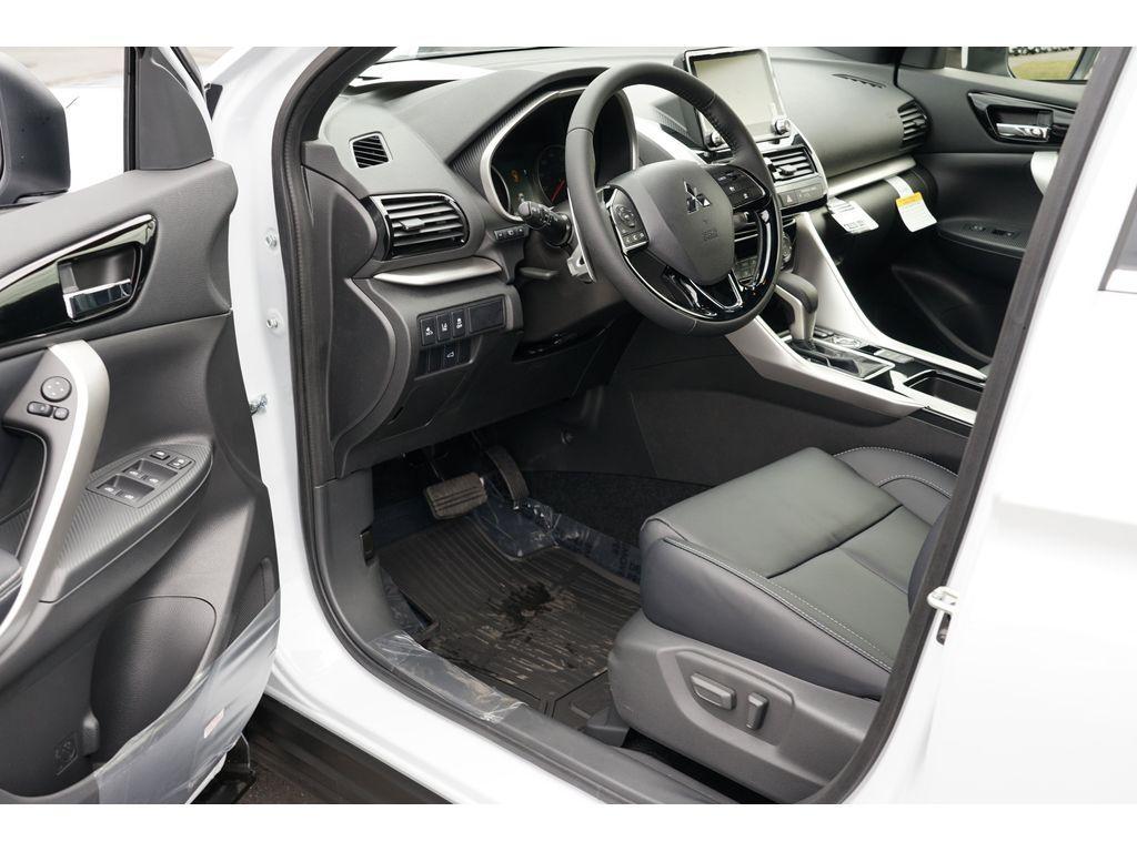 new 2025 Mitsubishi Eclipse Cross car, priced at $31,547