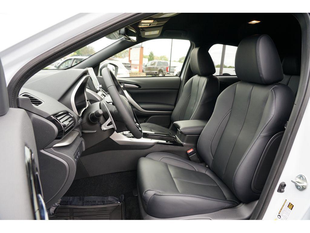 new 2025 Mitsubishi Eclipse Cross car, priced at $31,547