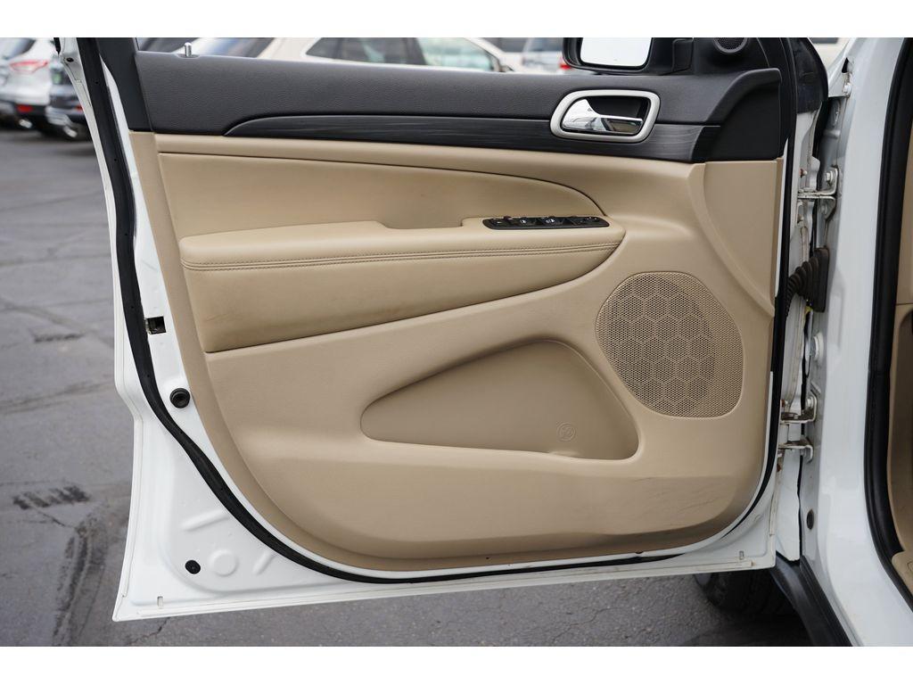 used 2020 Jeep Grand Cherokee car, priced at $20,999