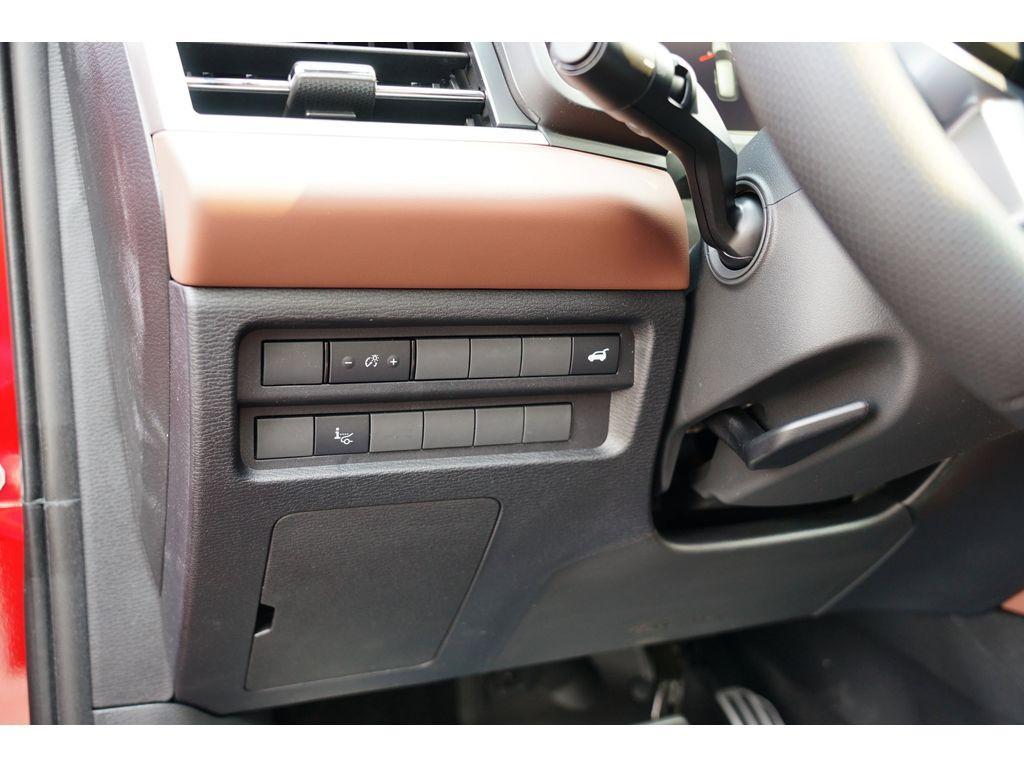 new 2025 Mitsubishi Outlander car