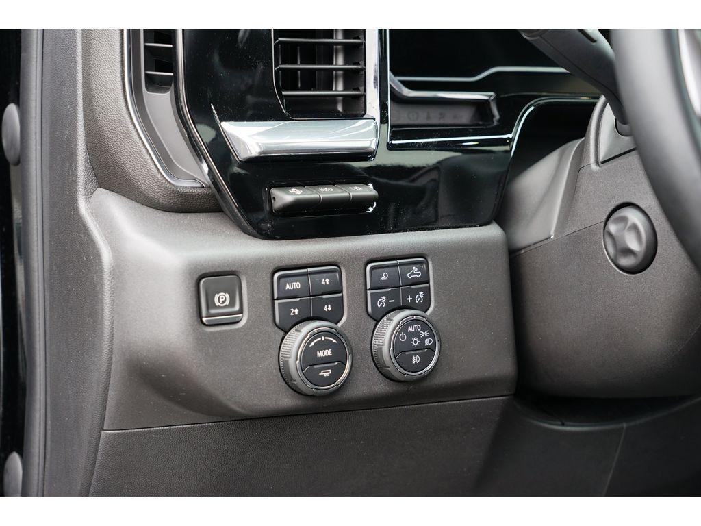 used 2023 Chevrolet Silverado 1500 car, priced at $58,999
