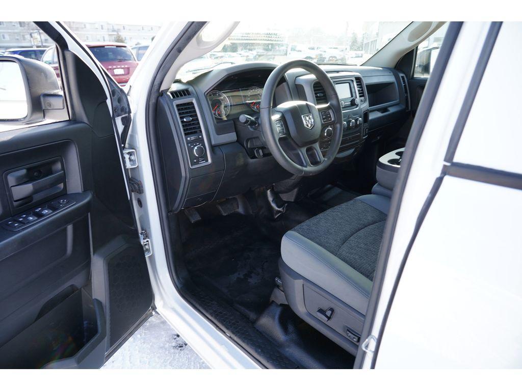 used 2020 Ram 1500 Classic car, priced at $19,999