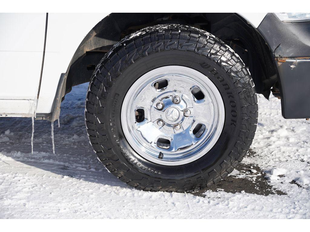 used 2020 Ram 1500 Classic car, priced at $19,999