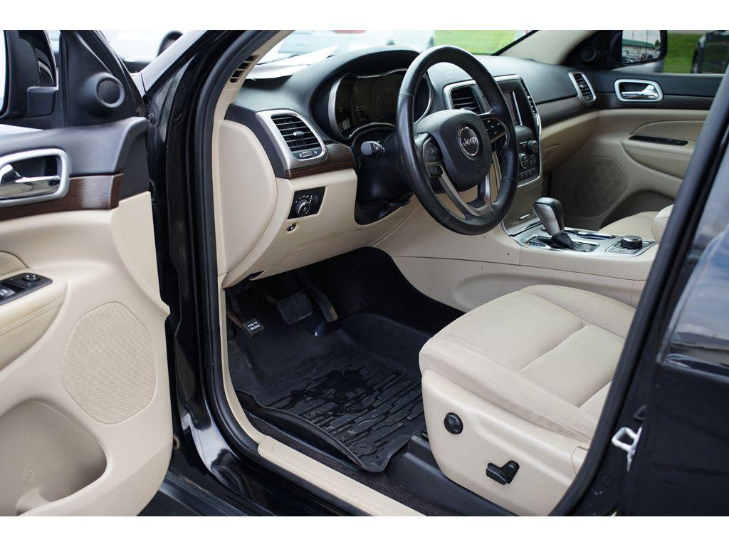 used 2018 Jeep Grand Cherokee car, priced at $16,999