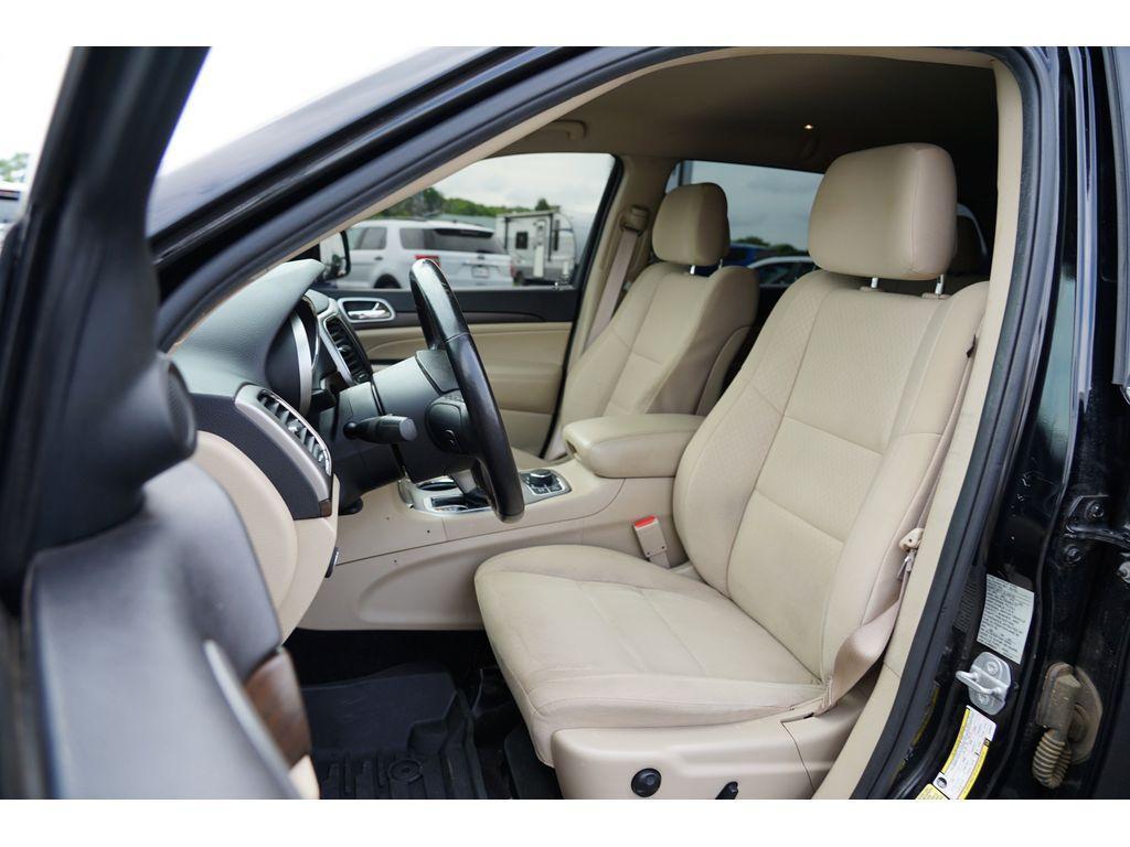 used 2018 Jeep Grand Cherokee car, priced at $16,999