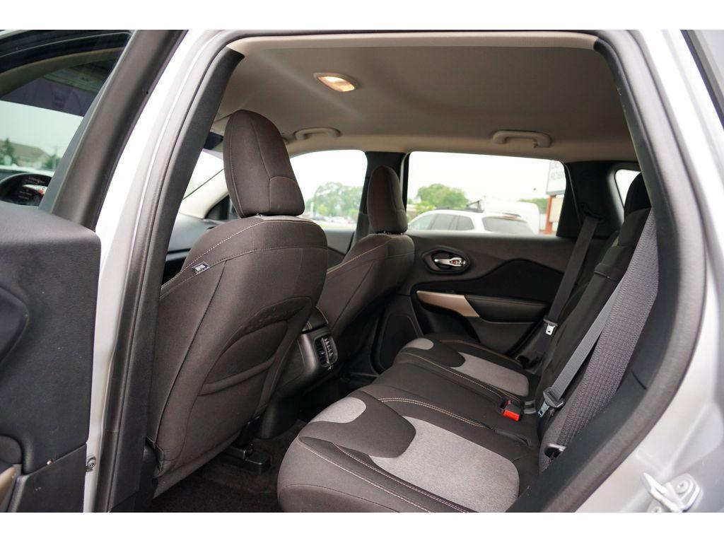 used 2018 Jeep Cherokee car, priced at $14,999
