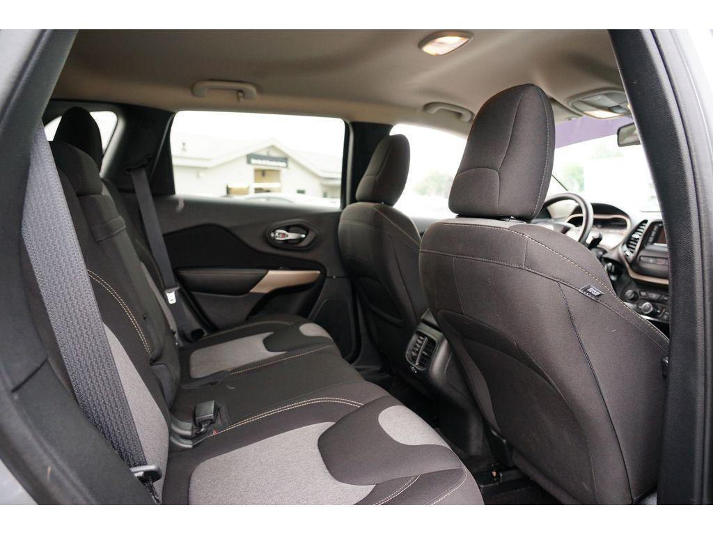 used 2018 Jeep Cherokee car, priced at $14,999