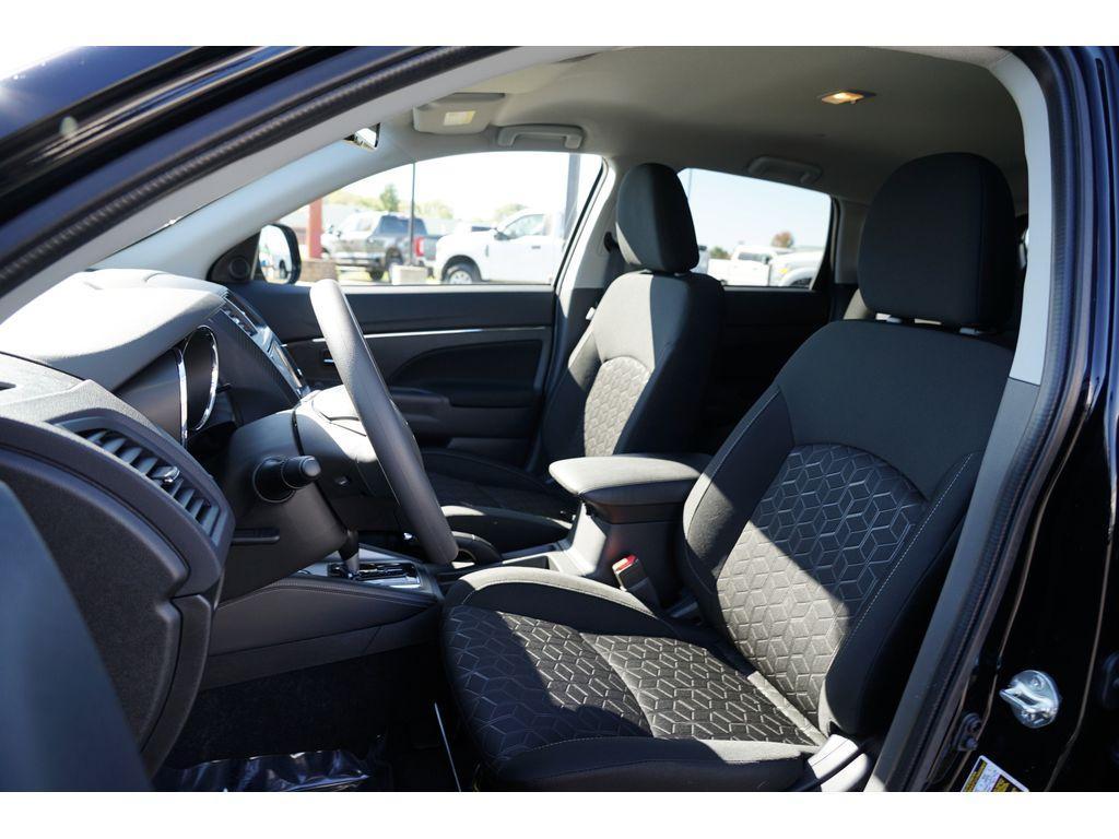 new 2025 Mitsubishi Outlander Sport car, priced at $24,913