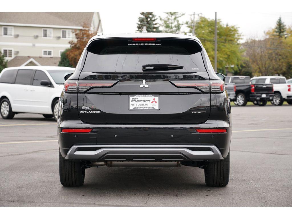 new 2025 Mitsubishi Outlander car, priced at $43,578