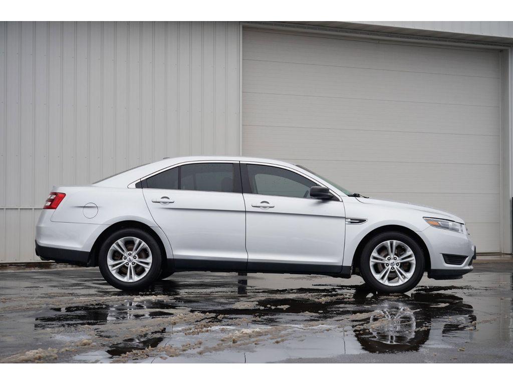 used 2016 Ford Taurus car, priced at $10,999