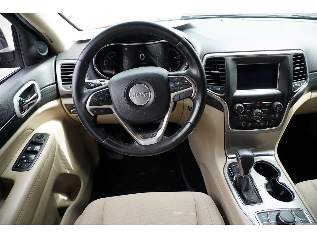 used 2021 Jeep Grand Cherokee car, priced at $21,999